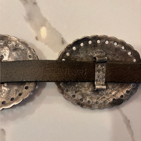 Polo Ralph Lauren Western Distressed Leather Metal Accent Belt Olive Small NWT - Picture 10 of 11